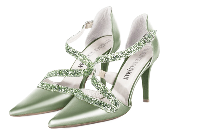 Chaussure femme à brides : Chaussure côtés ouverts bride serpent couleur vert pastel. Bout pointu. Talon haut fin Vue avant - Florence KOOIJMAN