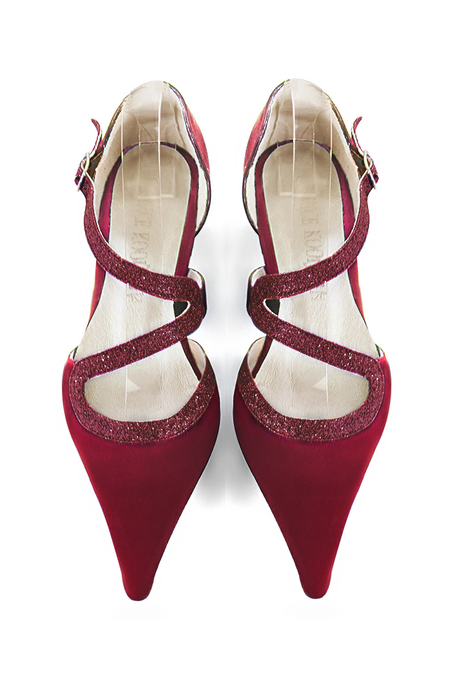 Chaussures brides croisées femme ouvertes sur les côtés rouge bordeaux. Bout pointu. Talon bottier de 3.5 cm - Vue du dessus