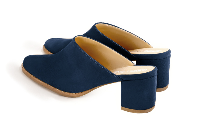 Chaussure femme à brides : Mule sabot couleur bleu marine. Bout rond. Talon mi-haut bottier. Vue arrière - Florence KOOIJMAN