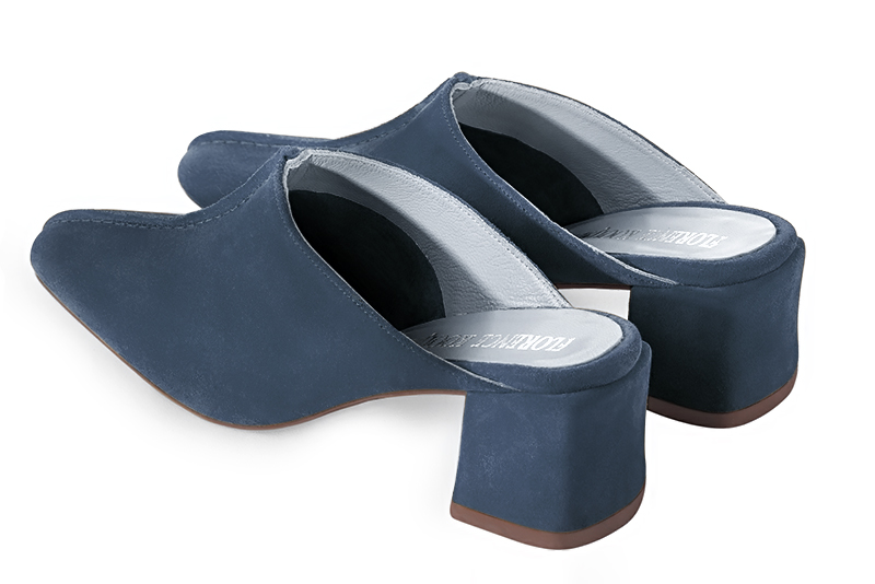 Chaussure femme à brides : Mule sabot couleur bleu denim. Bout carré. Talon mi-haut bottier. Vue arrière - Florence KOOIJMAN