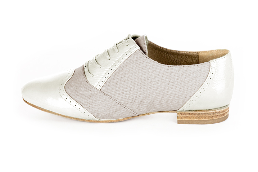 Chaussure femme à lacets : Derby original couleur blanc cassé et beige naturel.. Vue de profil - Florence KOOIJMAN