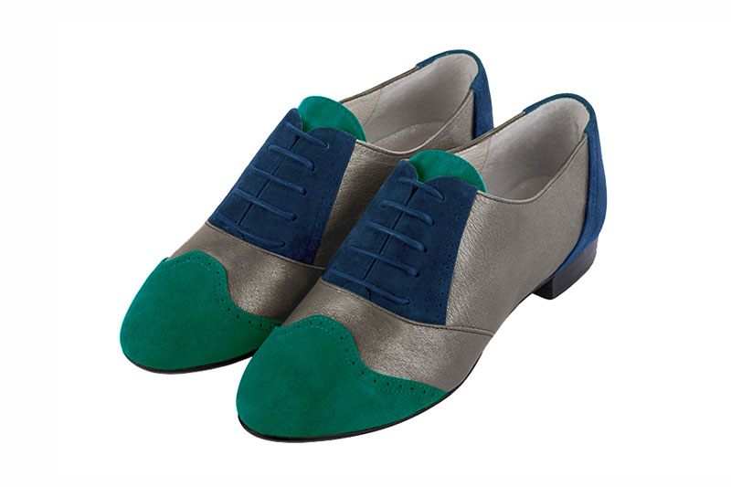 Chaussure femme à lacets : Derby original couleur vert émeraude, marron taupe et bleu marine. Vue avant - Florence KOOIJMAN
