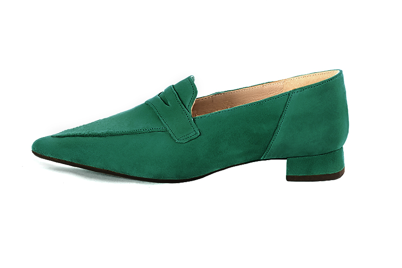 Mocassin femme : Mocassin élégant et raffiné couleur vert émeraude. Bout pointu. Talon plat évasé. Vue de profil - Florence KOOIJMAN