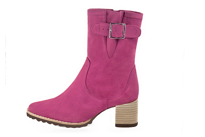 Boots femme : Boots avec des boucles sur le côté couleur rose fuchsia. Bout rond. Talon mi-haut bottier. Vue de profil - Florence KOOIJMAN