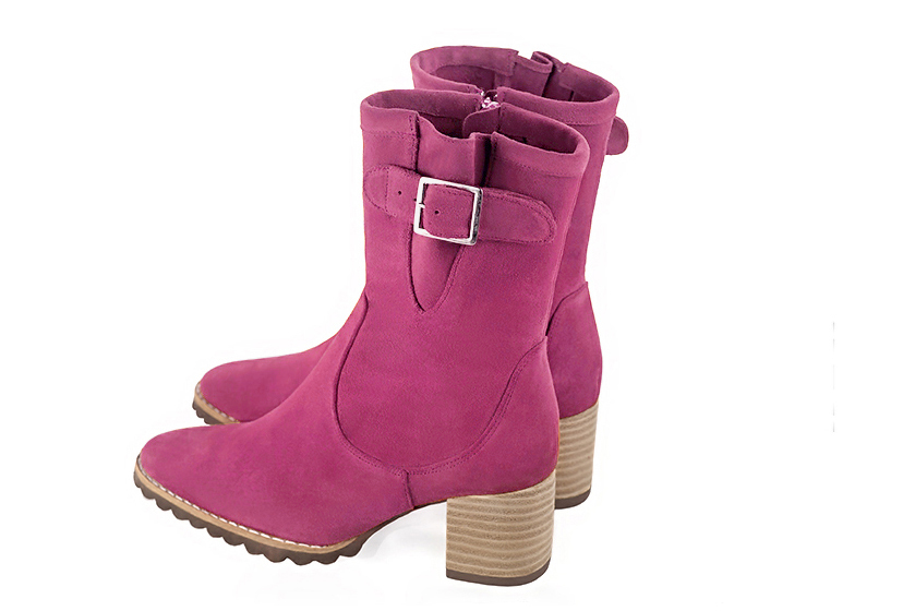 Boots femme : Boots avec des boucles sur le côté couleur rose fuchsia. Bout rond. Talon mi-haut bottier. Vue arrière - Florence KOOIJMAN