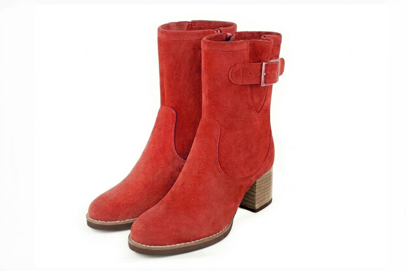 Bottines boucle sur le côté pour femme en cuir rouge avec bout rond et talon bottier de 6 cm - Vue avant