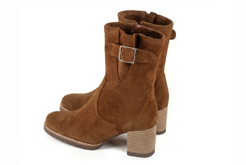 Bottines boucle sur le côté pour femme en cuir cognac avec bout rond et talon bottier de 6 cm - Vue arrière