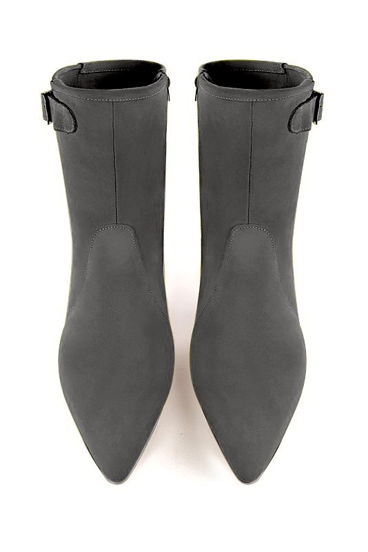 Boots femme : Boots fermeture éclair à l'intérieur couleur gris acier. Bout effilé. Talon mi-haut conique. Vue du dessus - Florence KOOIJMAN
