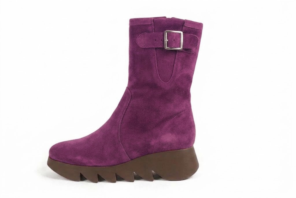 Bottines avec un zip intérieur pour femme en cuir prune avec bout rond et semelle épaisse et sculpturale en gomme - Vue de profil