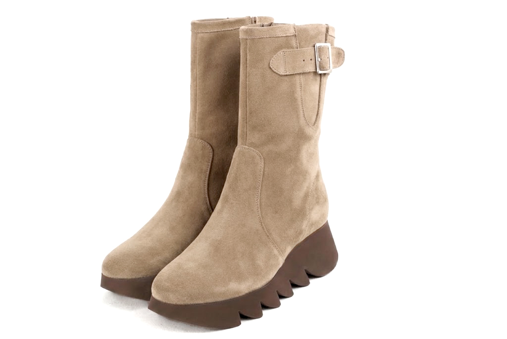 Bottines avec un zip intérieur pour femme en cuir sable avec bout rond et semelle épaisse et sculpturale en gomme - Vue avant