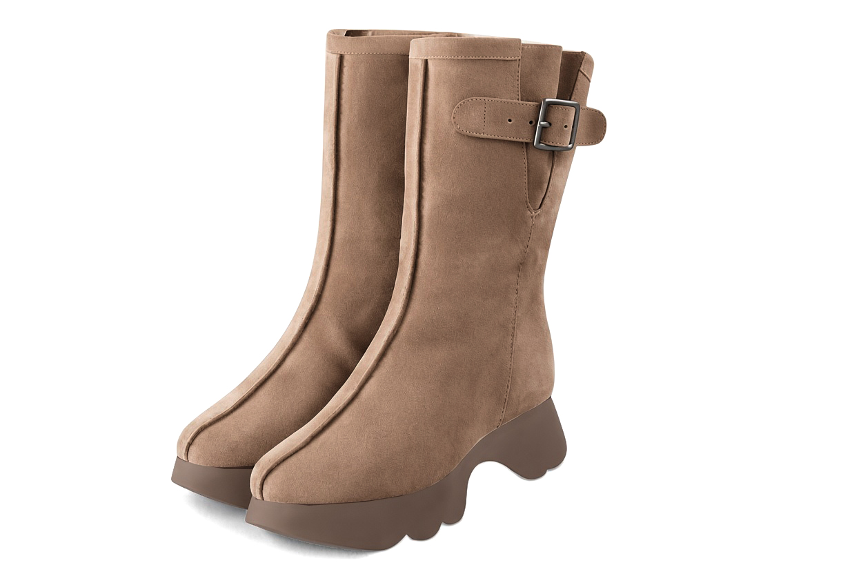 Bottines avec un zip intérieur pour femme en cuir nude avec bout rond et semelle épaisse et sculpturale en gomme - Vue avant