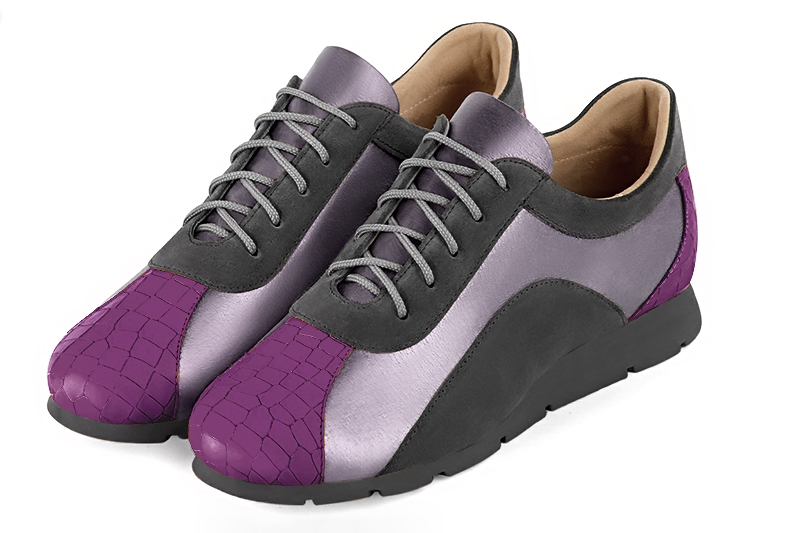 Basket femme habillée : Sneaker urbain tricolore couleur violet mauve et gris acier. Semelle fine. Doublure cuir Vue avant - Florence KOOIJMAN
