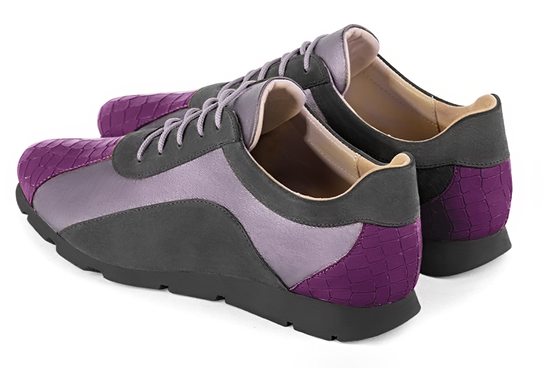 Basket femme habillée : Sneaker urbain tricolore couleur violet mauve et gris acier. Semelle fine. Doublure cuir. Vue arrière - Florence KOOIJMAN