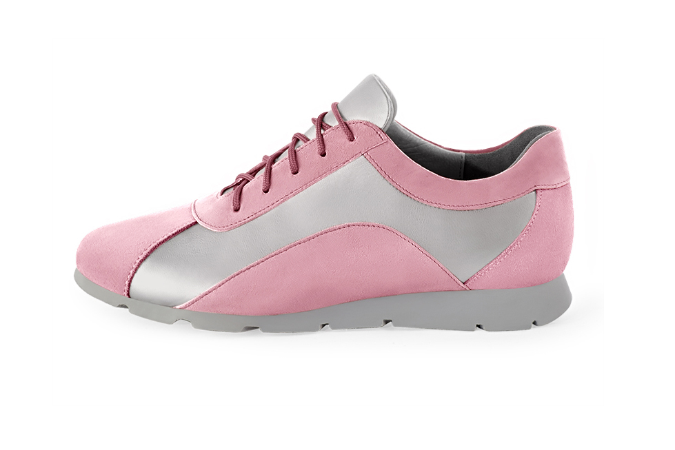 Basket femme habillée : Sneaker urbain bicolore couleur rose camélia et argent platine. Semelle fine. Doublure cuir. Vue de profil - Florence KOOIJMAN