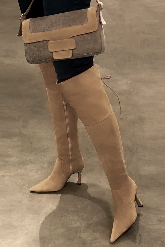 Cuissardes, sac et ceinture assortis couleur beige sahara - Florence KOOIJMAN