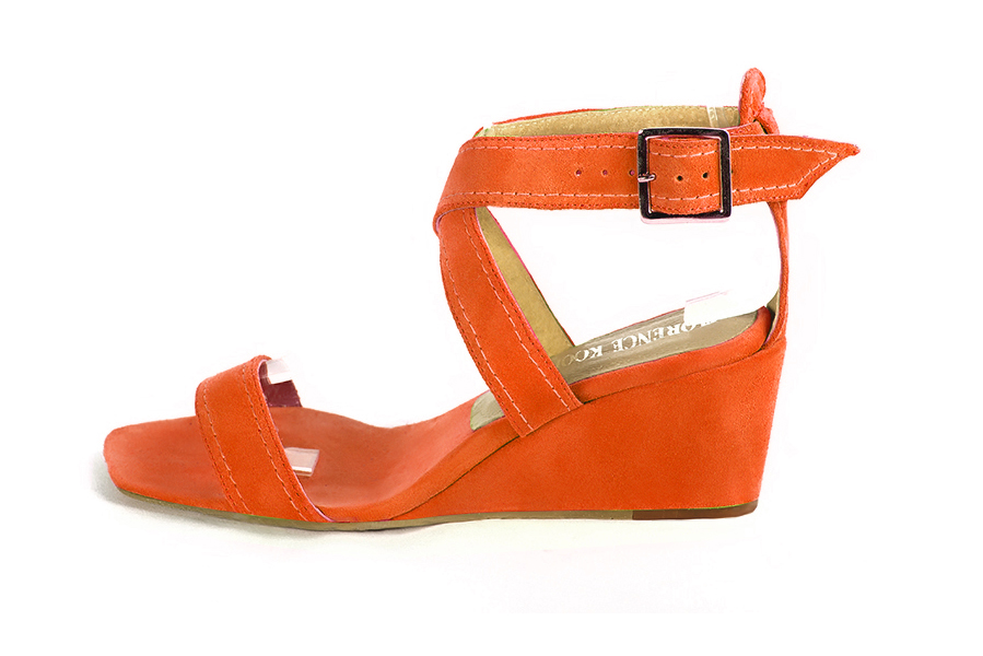 Florence Kooijman - Sandales habillées femme brides croisées cuir orange clémentine à talon compensé de 6 cm - Bout carré - Idéal mariages, soirées, look casual chic - Vue de profil