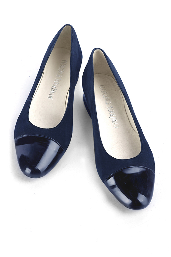 Ballerines petits talons bleu marine. Bout rond - Vue du dessus