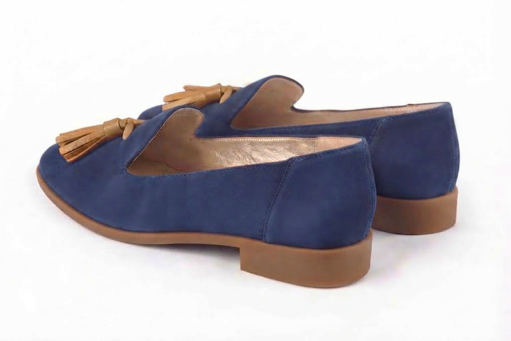 Mocassins à pompons pour femme en cuir bleu indigo et camel avec bout rond et semelle crantée en gomme - Vue arrière
