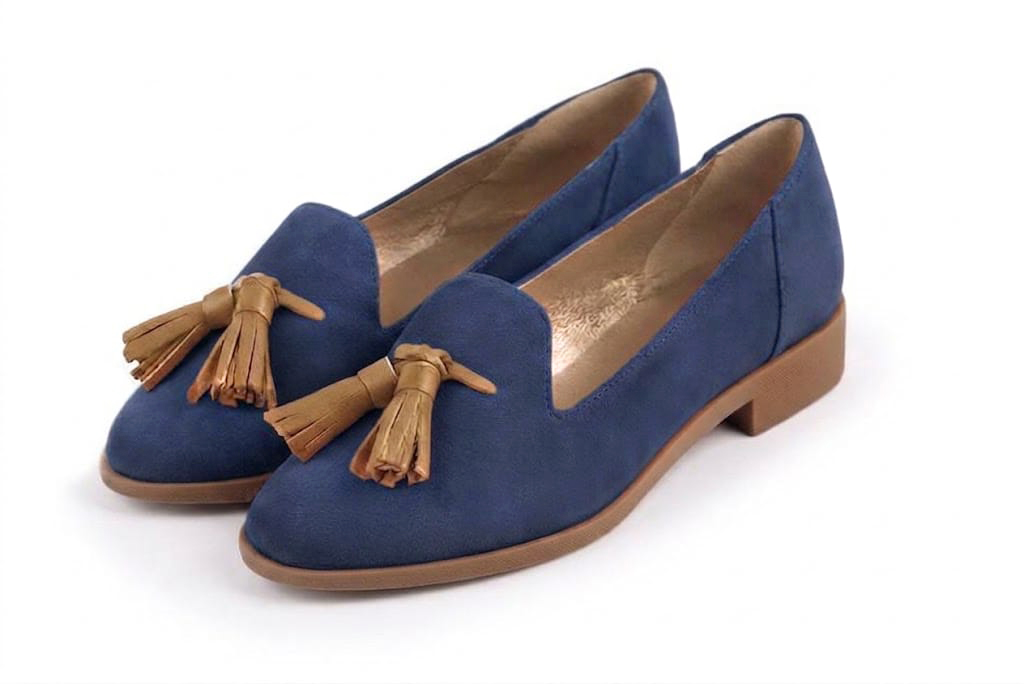 Mocassins à pompons pour femme en cuir bleu indigo et camel avec bout rond et semelle crantée en gomme - Vue avant
