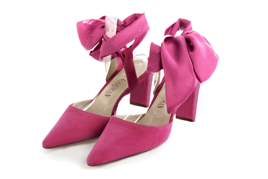 Chaussures habillées, élégantes et raffinées, ouvertes à l'arrière avec un foulard autour de la cheville, coloris rose fuchsia. Bout effilé. Mi-haut à haut. Talon bobine. Cérémonie, soirée, cocktail, évènementiel. Personnalisation : Choix des cuirs, 
                des couleurs et des talons. Petites et grandes pointures. - Florence KOOIJMAN