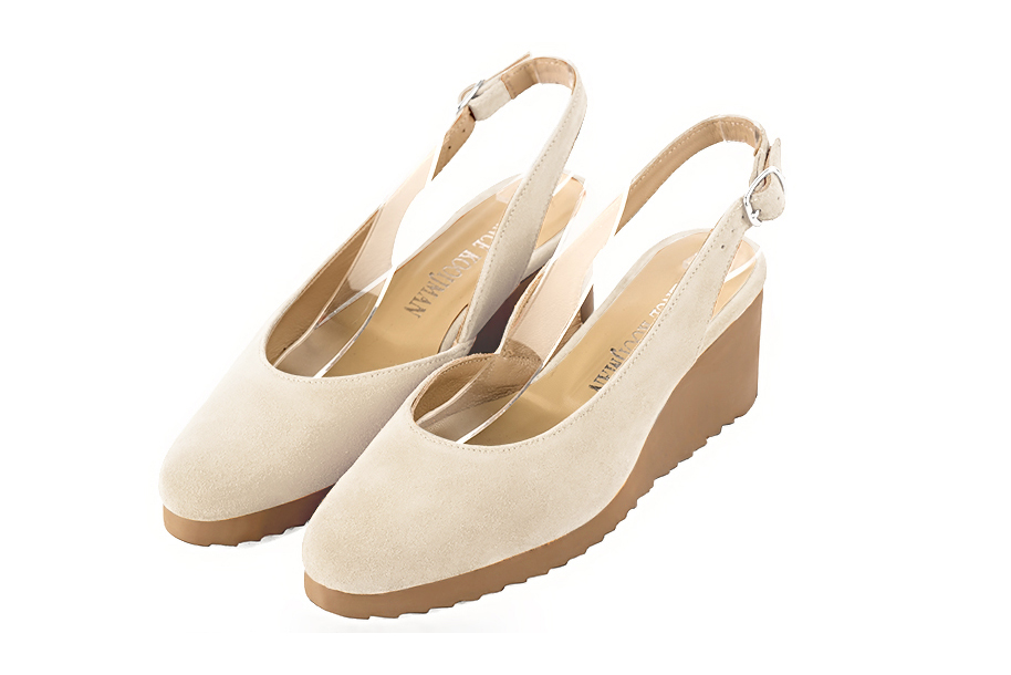 Escarpins habillés bride arrière cuir beige vanille à semelle en gomme et bout rond - Vue avant