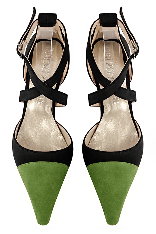 Chaussure femme à brides : Chaussure côtés ouverts brides croisées couleur vert anis et noir mat. Bout pointu. Talon mi-haut bobine. Vue du dessus - Florence KOOIJMAN