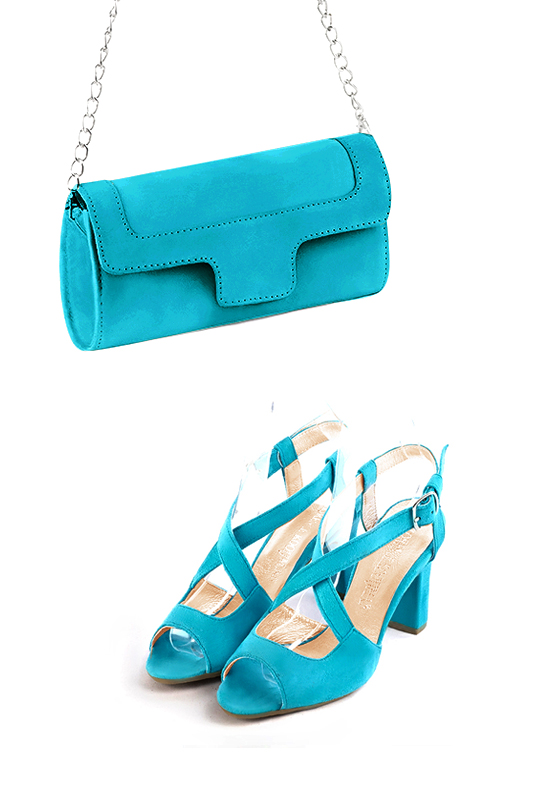 Pochette femme mariage cérémonie en cuir bleu turquoise - Vue porté