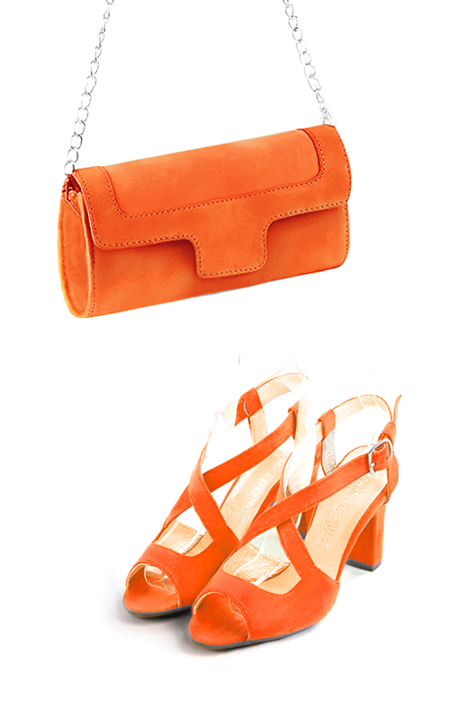 Pochette femme mariage cérémonie en cuir orange clémentine - Vue porté