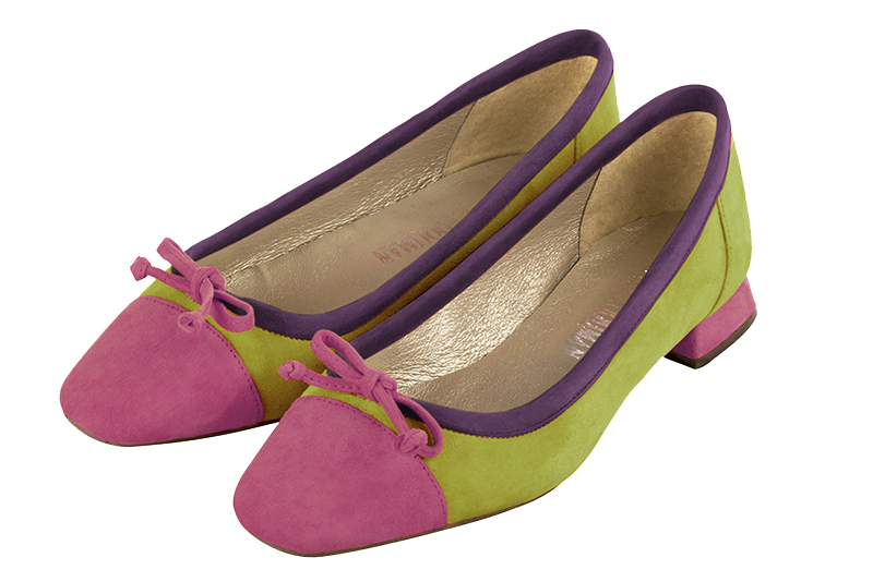 Chaussure femme plate : Ballerine avec un petit talon haut de gamme couleur rose fuchsia, vert pistache et violet améthyste. Choix des talons - Florence KOOIJMAN