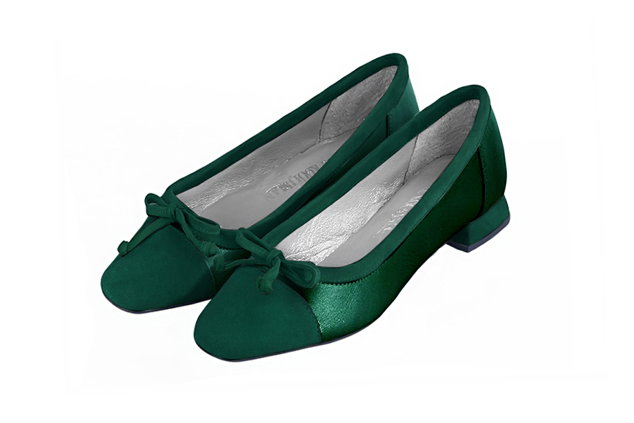 Chaussure femme plate : Ballerine avec un petit talon haut de gamme couleur vert bouteille. Choix des talons - Florence KOOIJMAN