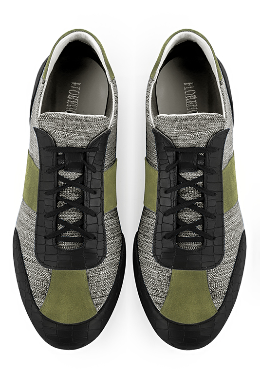 Basket homme habillée : Sneaker urbain tricolore couleur noir satiné, gris cendre et vert pistache. Semelle fine. Doublure cuir. Vue du dessus - Florence KOOIJMAN