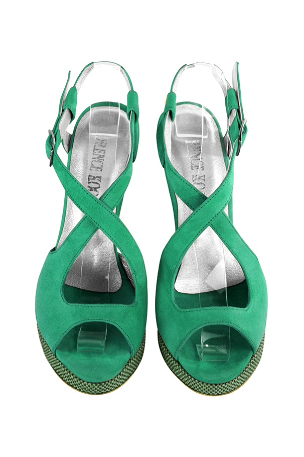 Sandales habillées femme brides croisées arrière ouvert cuir vert émeraude à talon fin de 10.5 cm avec une plateforme de 2 cm à l'avant et bout rond - Vue du dessus