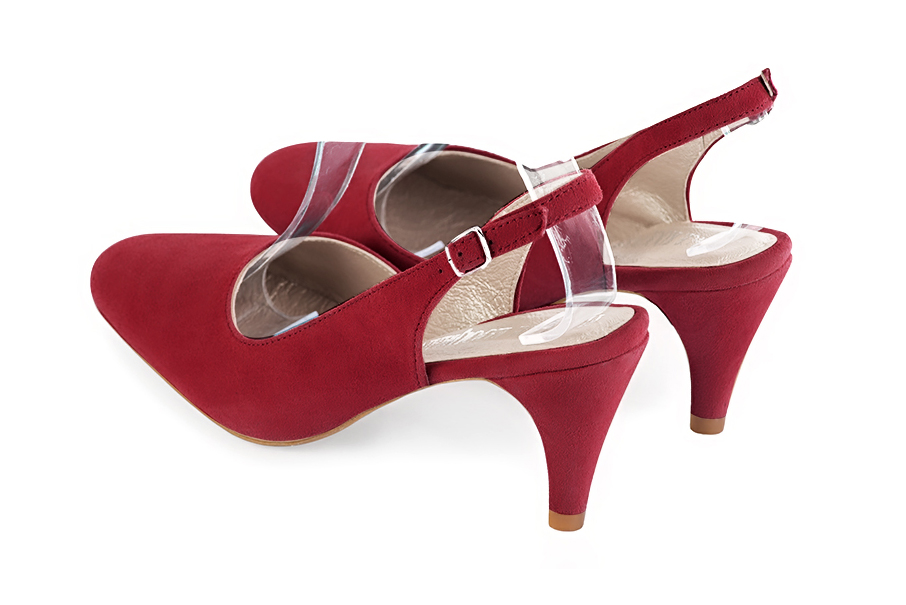 Escarpins bride arrière rouge carmin. Bout rond. Talon fin de 7.5 cm - Vue arrière