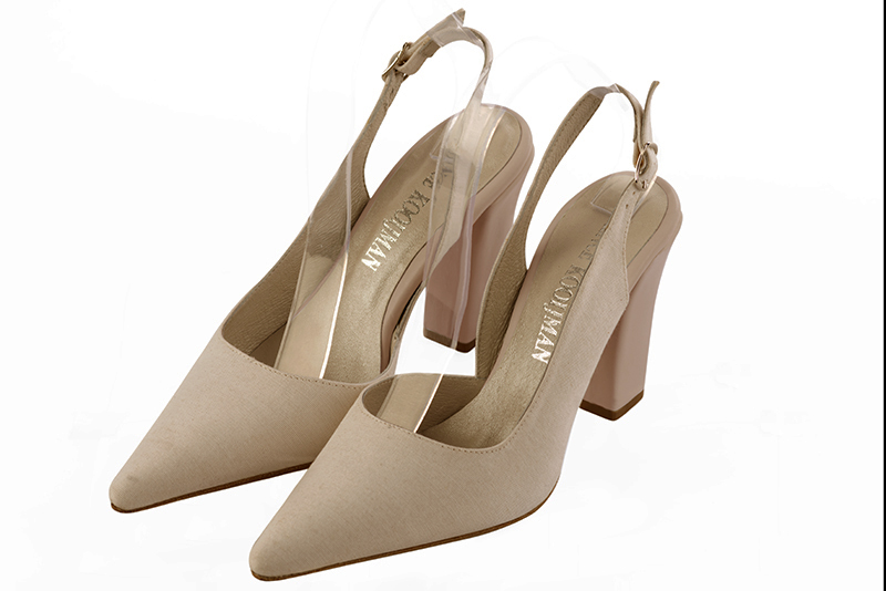 Chaussure femme à brides :  couleur beige sahara. Bout pointu. Talon haut trotteur Vue avant - Florence KOOIJMAN