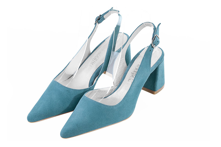 , coloris bleu canard. Bout pointu. Mi-haut à haut. Talon évasé. Cérémonie, soirée, cocktail, évènementiel. Personnalisation : Choix des cuirs, 
                des couleurs et des talons. Petites et grandes pointures. - Florence KOOIJMAN