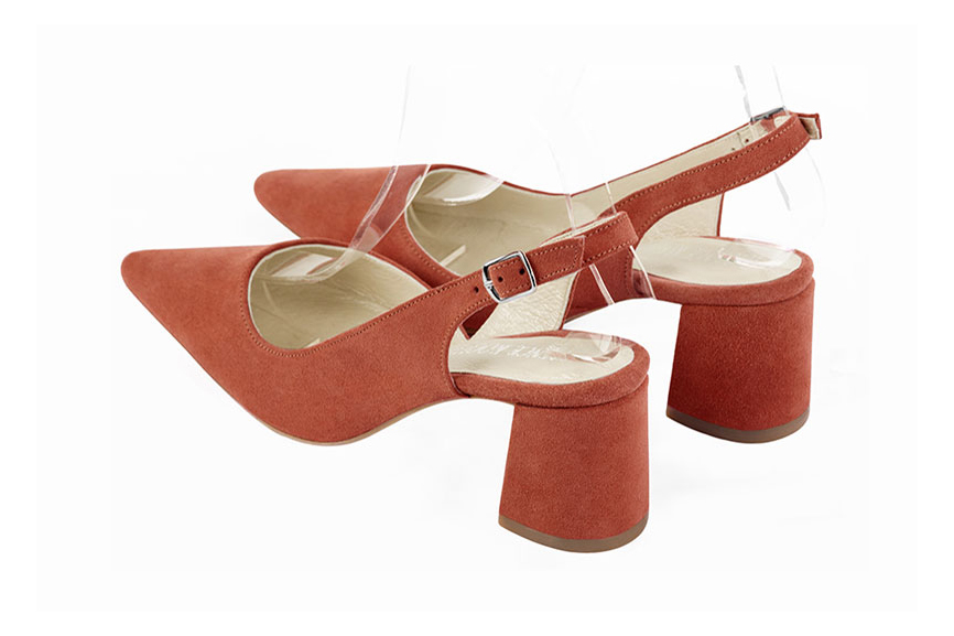 Chaussure femme à brides :  couleur orange corail. Bout pointu. Talon mi-haut évasé. Vue arrière - Florence KOOIJMAN