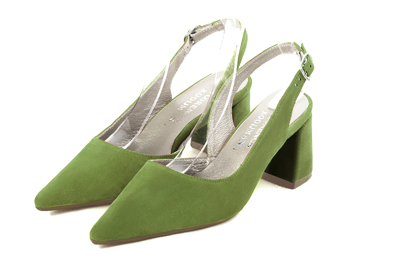 , coloris vert anis. Bout pointu. Mi-haut à haut. Talon évasé. Cérémonie, soirée, cocktail, évènementiel. Personnalisation : Choix des cuirs, 
                des couleurs et des talons. Petites et grandes pointures. - Florence KOOIJMAN