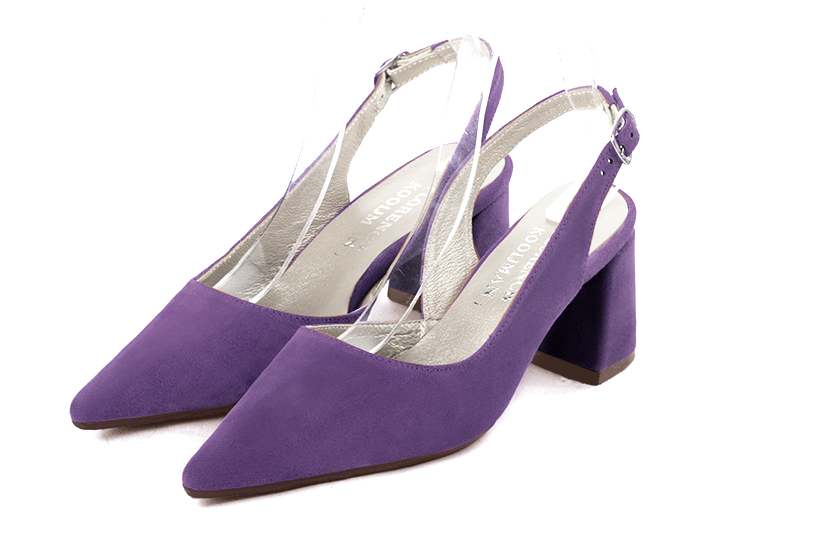 , coloris violet améthyste. Bout pointu. Mi-haut à haut. Talon évasé. Cérémonie, soirée, cocktail, évènementiel. Personnalisation : Choix des cuirs, 
                des couleurs et des talons. Petites et grandes pointures. - Florence KOOIJMAN