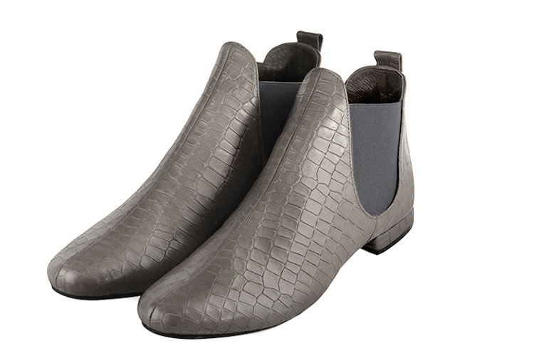 Boots femme : Boots élastiques sur les côtés couleur gris cendre. Bout rond. Talon plat bottier Vue avant - Florence KOOIJMAN
