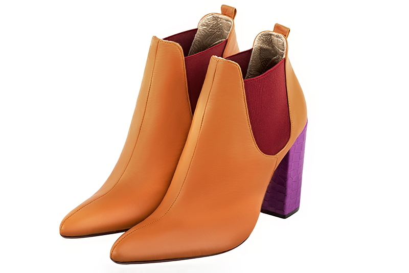 Boots femme : Boots élastiques sur les côtés couleur orange abricot et rouge carmin. Bout effilé. Talon très haut bottier Vue avant - Florence KOOIJMAN