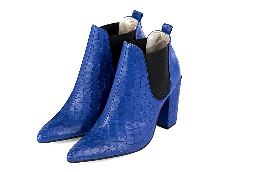 Boots femme : Boots élastiques sur les côtés couleur bleu électrique et noir mat. Bout effilé. Talon haut bottier Vue avant - Florence KOOIJMAN