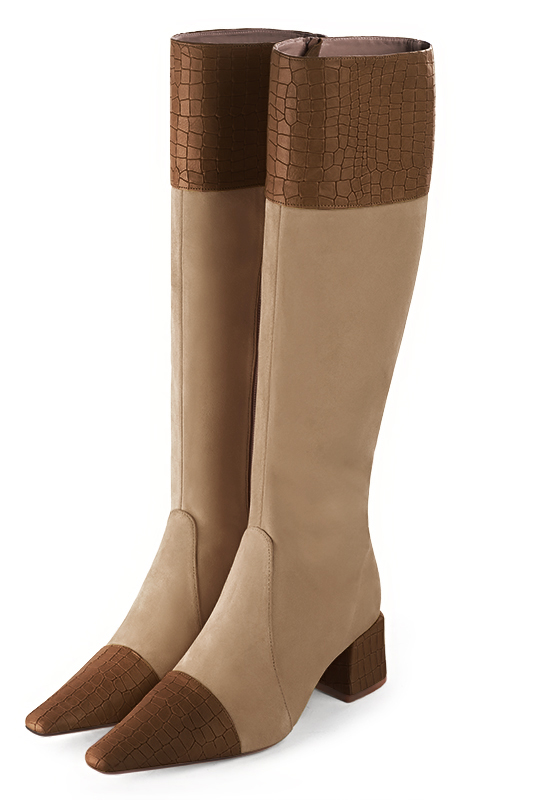 Bottes féminines élégantes et raffinées, réalisées sur mesure, coloris marron caramel et beige sahara. Bout effilé. Mi-haut à haut. Talon bottier. Mollets fins ou larges. Personnalisation : Choix des cuirs, des couleurs et des talons. - Florence KOOIJMAN
