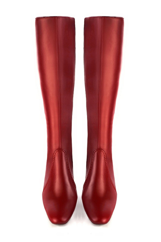 Botte femme : Bottes femme féminines sur mesures couleur rouge carmin. Bout rond. Talon mi-haut bottier. Vue du dessus - Florence KOOIJMAN