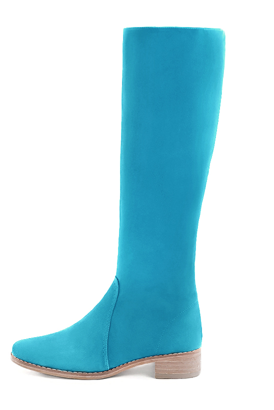 Botte femme : Bottes femme cavalières sur mesures couleur bleu turquoise. Bout rond. Semelle cuir petit talon. Vue de profil - Florence KOOIJMAN