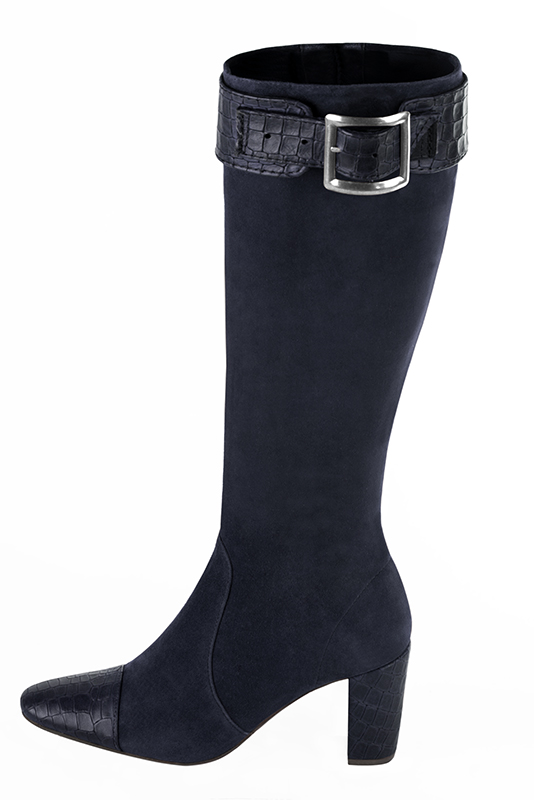 Bottes femme cavalières élégantes et raffinées, réalisées sur mesure, coloris bleu marine. Bout rond. Talon haut bottier. Mollets fins ou larges. Personnalisation : Choix des cuirs, des couleurs et des talons. - Florence KOOIJMAN