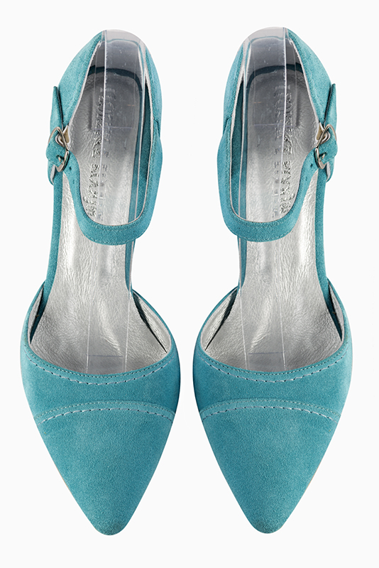 Chaussure femme à brides : Chaussure côtés ouverts bride cou-de-pied couleur bleu lagon. Bout effilé. Talon mi-haut bottier. Vue du dessus - Florence KOOIJMAN