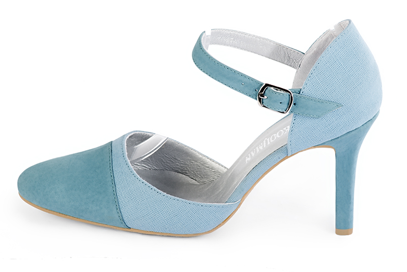 Chaussure femme à brides : Chaussure côtés ouverts bride cou-de-pied couleur bleu ciel. Bout rond. Talon très haut fin. Vue de profil - Florence KOOIJMAN