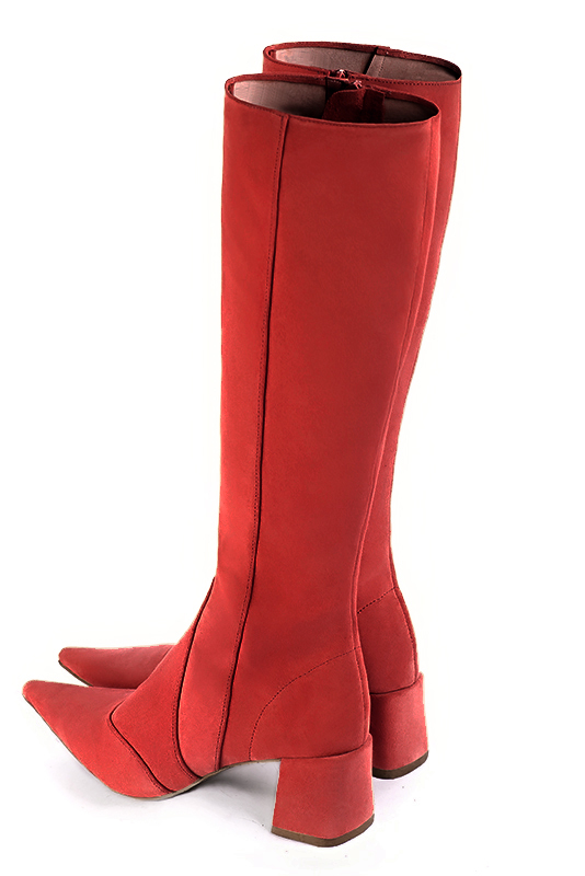 Botte femme : Bottes femme féminines sur mesures couleur rouge coquelicot. Bout pointu. Talon mi-haut bottier. Vue arrière - Florence KOOIJMAN