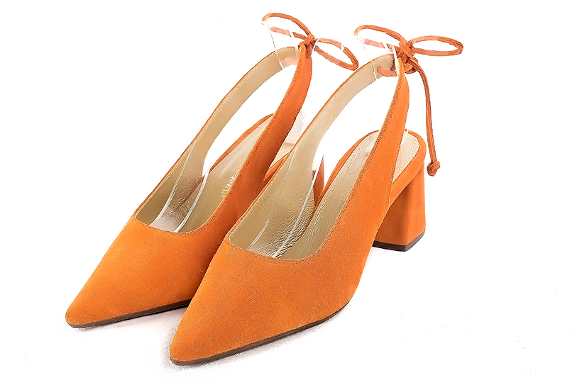 Chaussure femme à brides :  couleur orange abricot. Bout pointu. Talon mi-haut évasé Vue avant - Florence KOOIJMAN