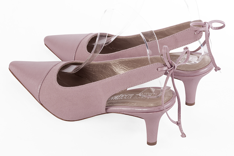 Basket femme habillée :  couleur rose vieux rose. Semelle fine. Doublure cuir. Vue arrière - Florence KOOIJMAN